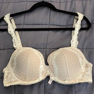 Victoria’s Secret Dream Angels Bra